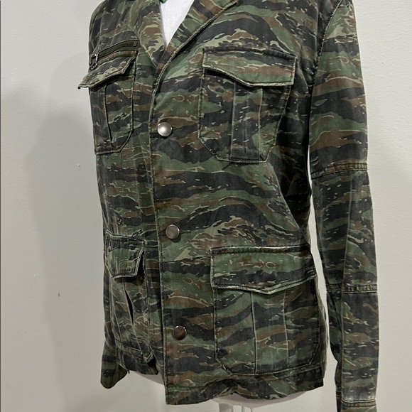 Pam & Gela Green Camouflage Utility Jacket,Petite Size P XS - Picture 7 of 10